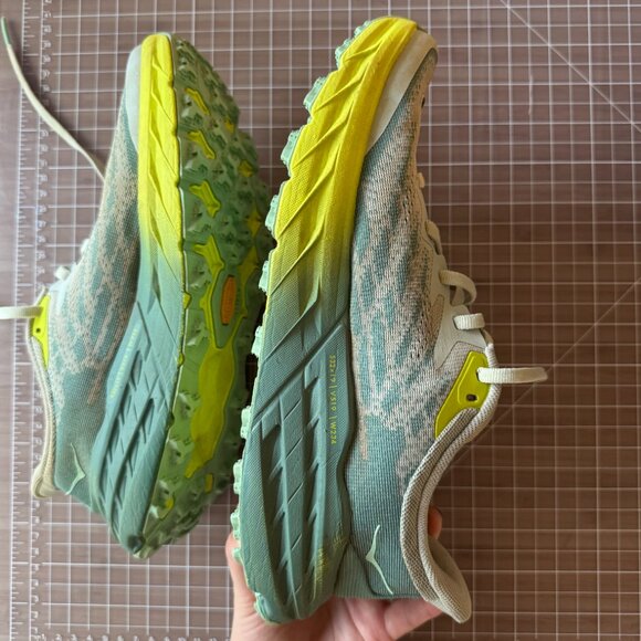 HOKA Speedgoat 5 - Women's 8 - Picture 3 of 8